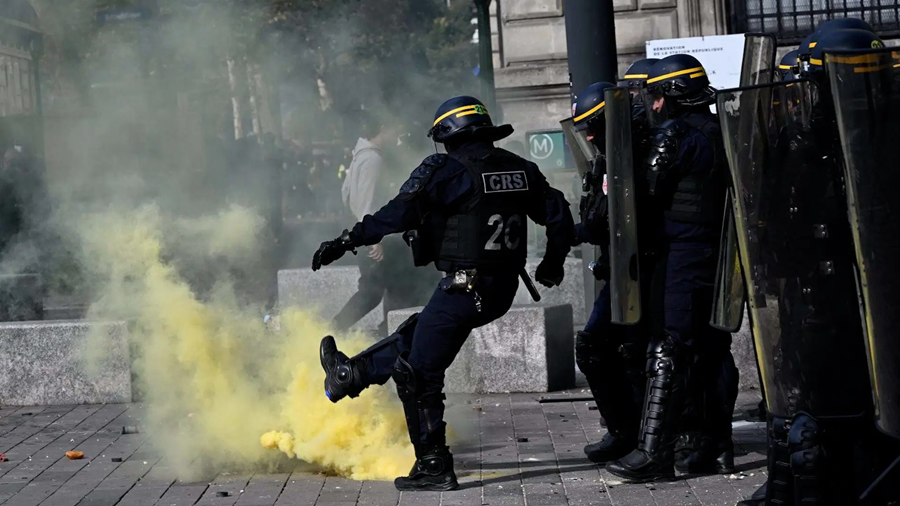 France Protests: Curfews Imposed in Paris, Lille and Nice