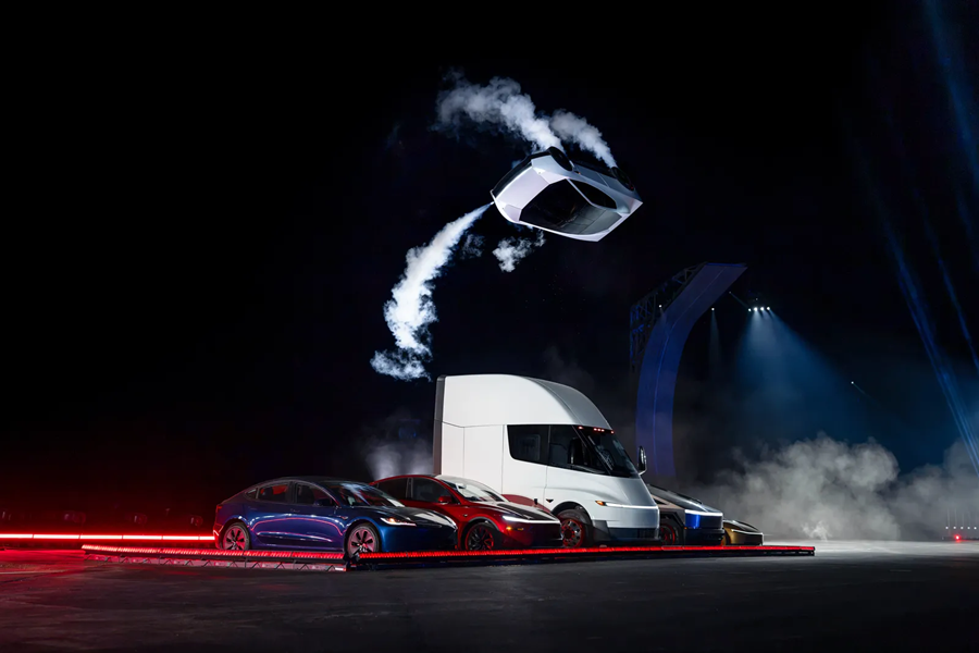 Tesla Flying Car: What Roadster 2’s Stunt Really Showed