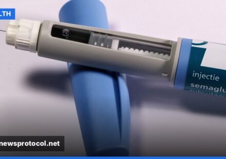 A weekly weight loss injection pen and its packaging on a plain clinical surface
